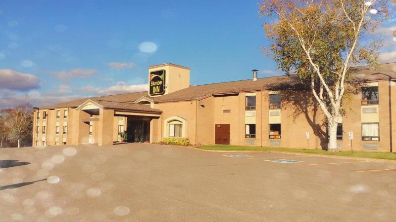 Slumber Inn New Minas Екстер'єр фото